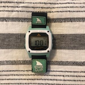 Freestyle Classic Clip Shark Watch